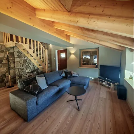 公寓 Selva Loft 塞尔瓦迪卡多雷